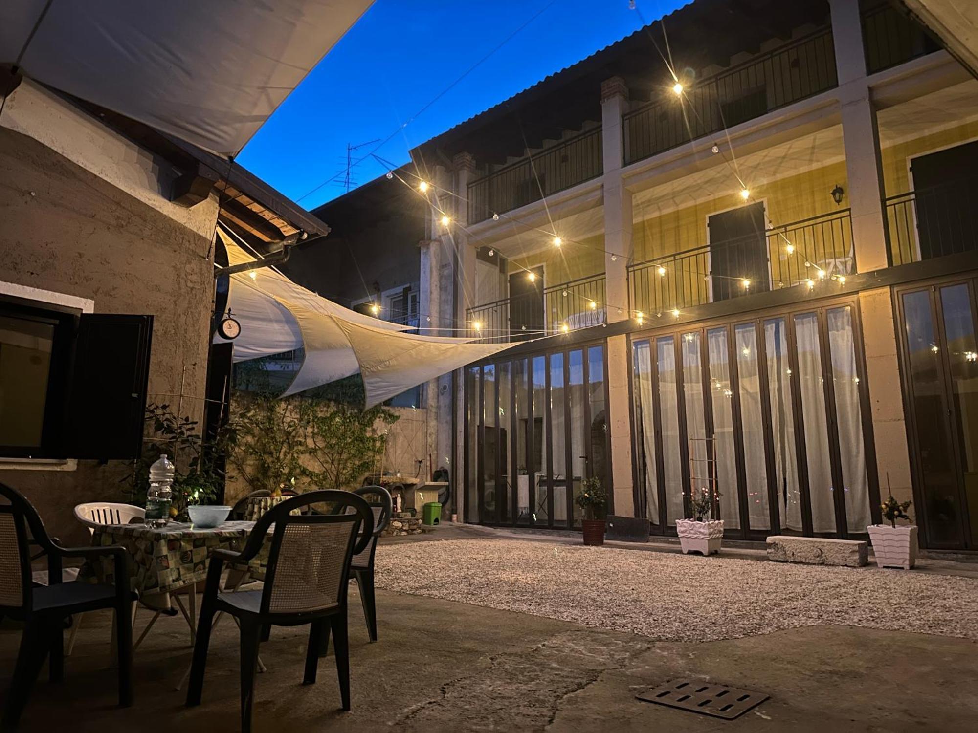 פואניאגו B&B La Corte מראה חיצוני תמונה